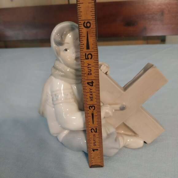 Lladro Child Playing Marraca Figurine Hard To Find Old Mark Vintage - Picture 9 of 10